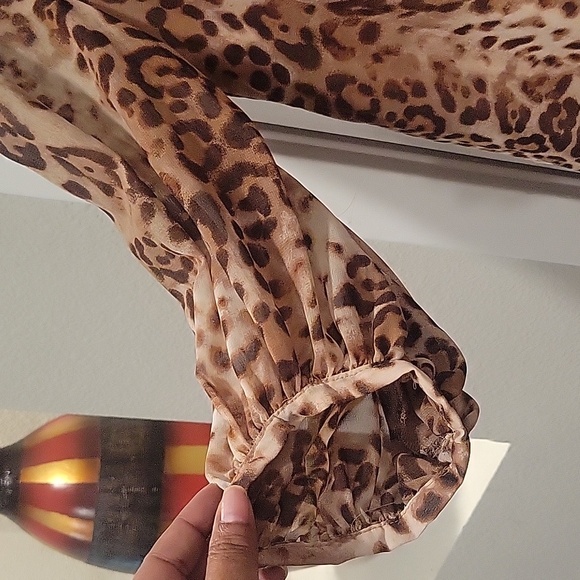 LEOPARD PRINT DRESS - Picture 2 of 4